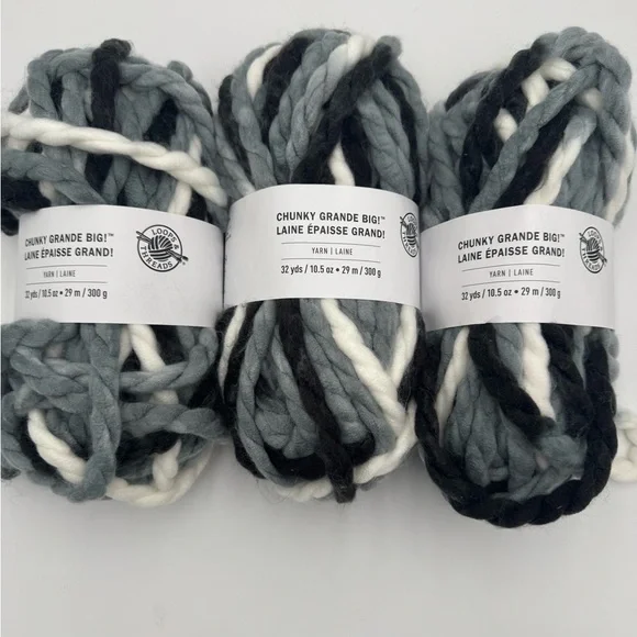 Chunky Grande Big Yarn in Black, Gray, and White - Picture 1 of 3